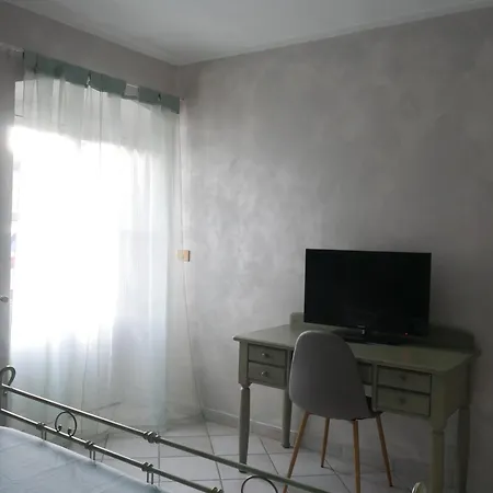 Salita Al Borgo Casa In Corte Privata Feriehus