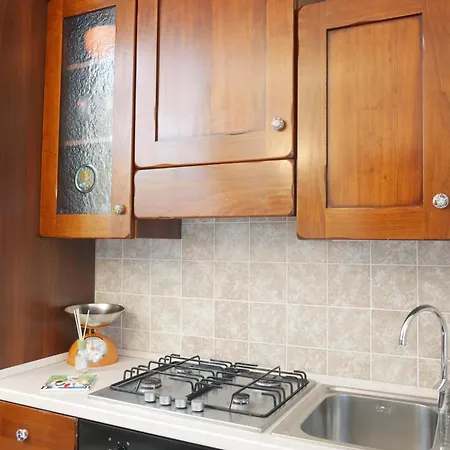 Feriehus Salita Al Borgo Casa In Corte Privata Verzuolo