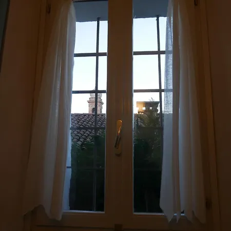 Salita Al Borgo Casa In Corte Privata Hébergement de vacances *
